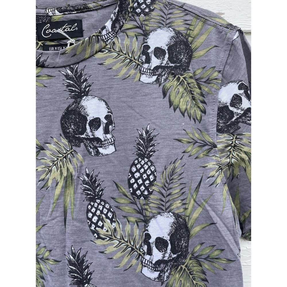 NEW Coastal T-shirt Skull Pineapple Crew Neck Shirt Medium Gray Skeleton Spooky - Picture 2 of 3